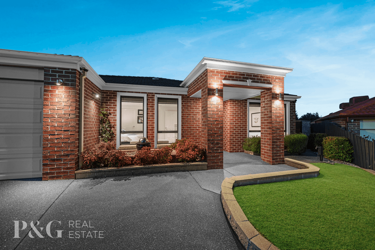 18 Hillrise Close, NARRE WARREN SOUTH, VIC 3805