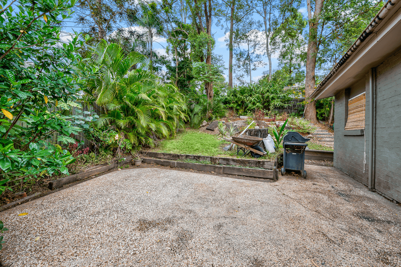 8 Campese Terrace, NAMBOUR, QLD 4560