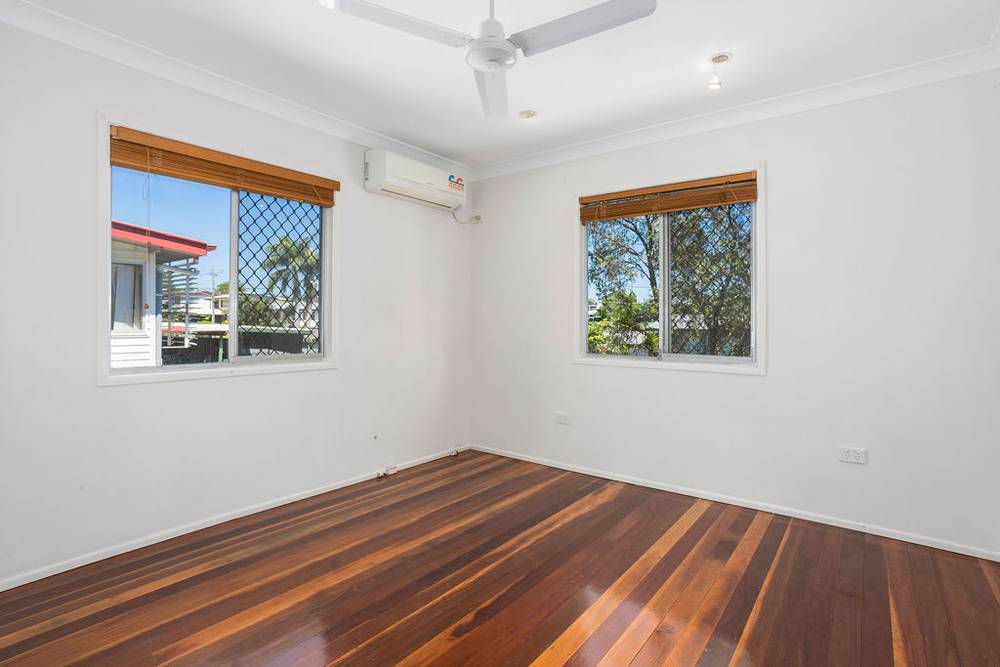 12 Callaghan Street, EAST IPSWICH, QLD 4305