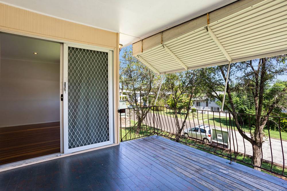 12 Callaghan Street, EAST IPSWICH, QLD 4305