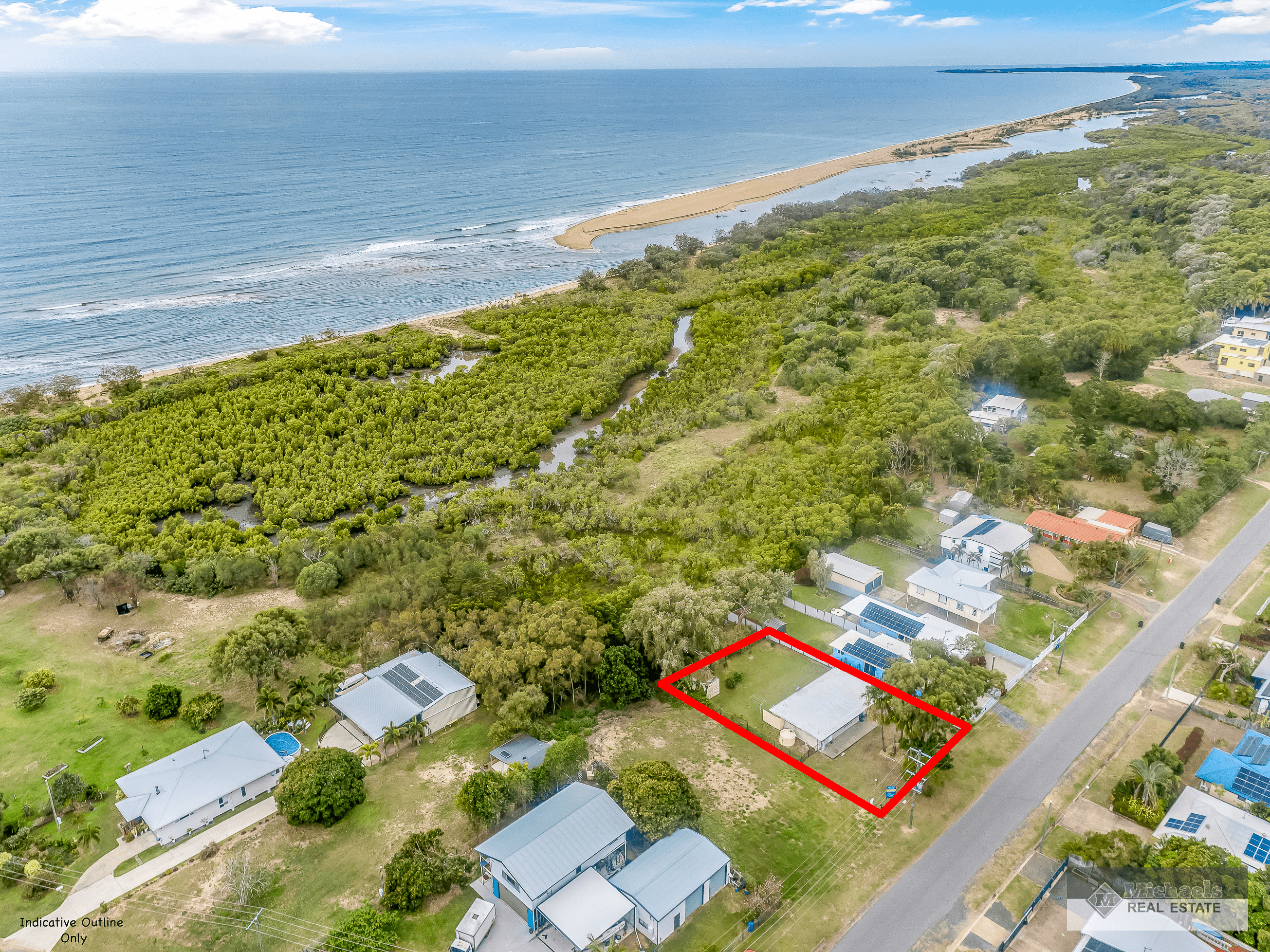 5 Kindt Street, MOORE PARK BEACH, QLD 4670