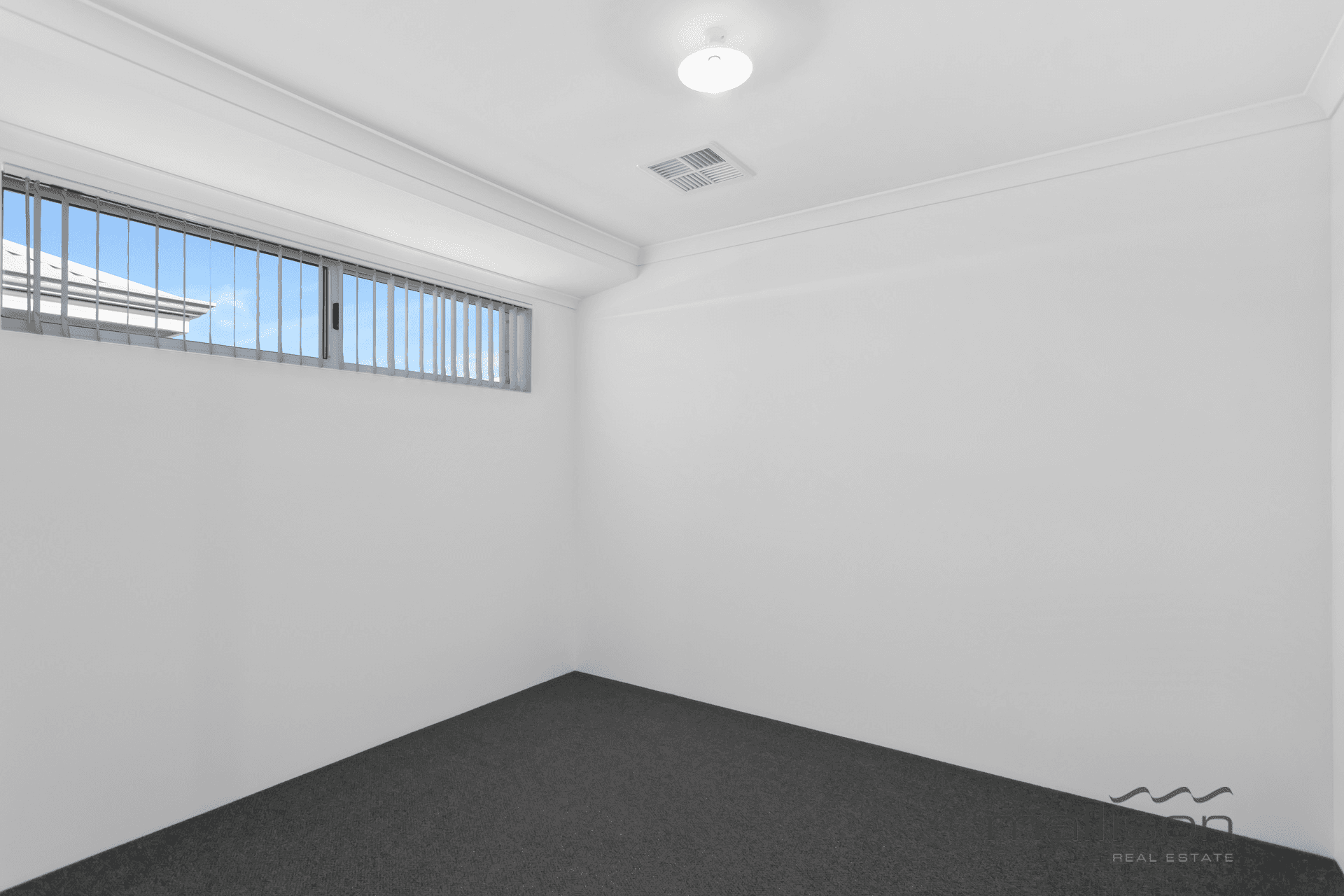 4 Couloir Street, TREEBY, WA 6164