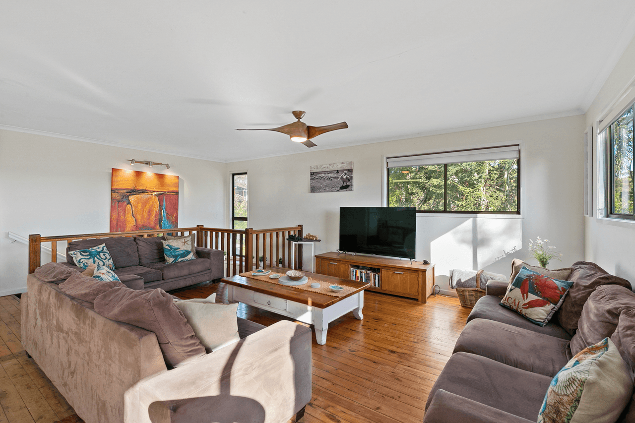 17 Tramican Street, POINT LOOKOUT, QLD 4183