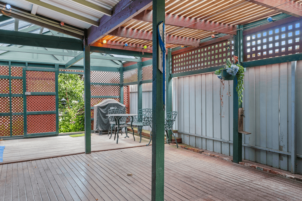 4 O'Donnell Street, Gordon, VIC 3345