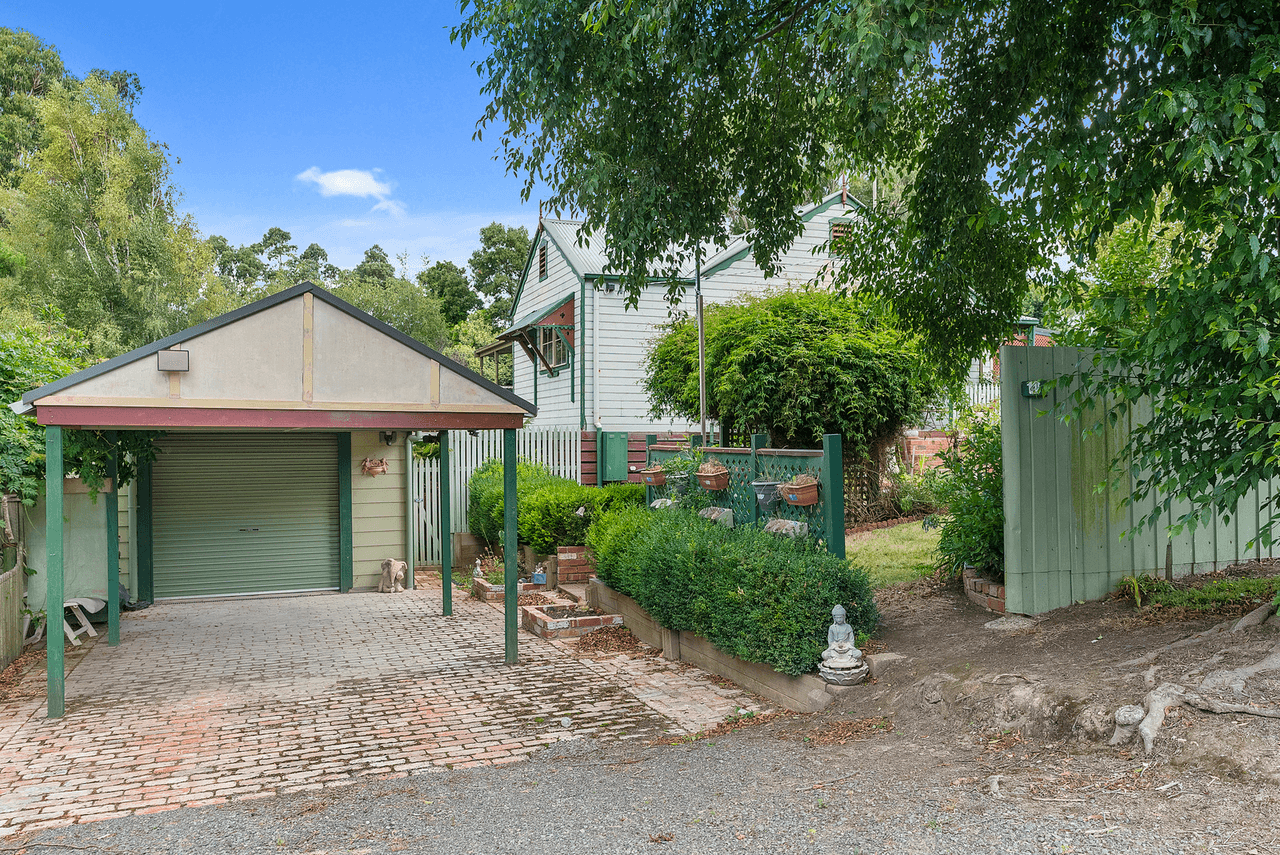 4 O'Donnell Street, Gordon, VIC 3345