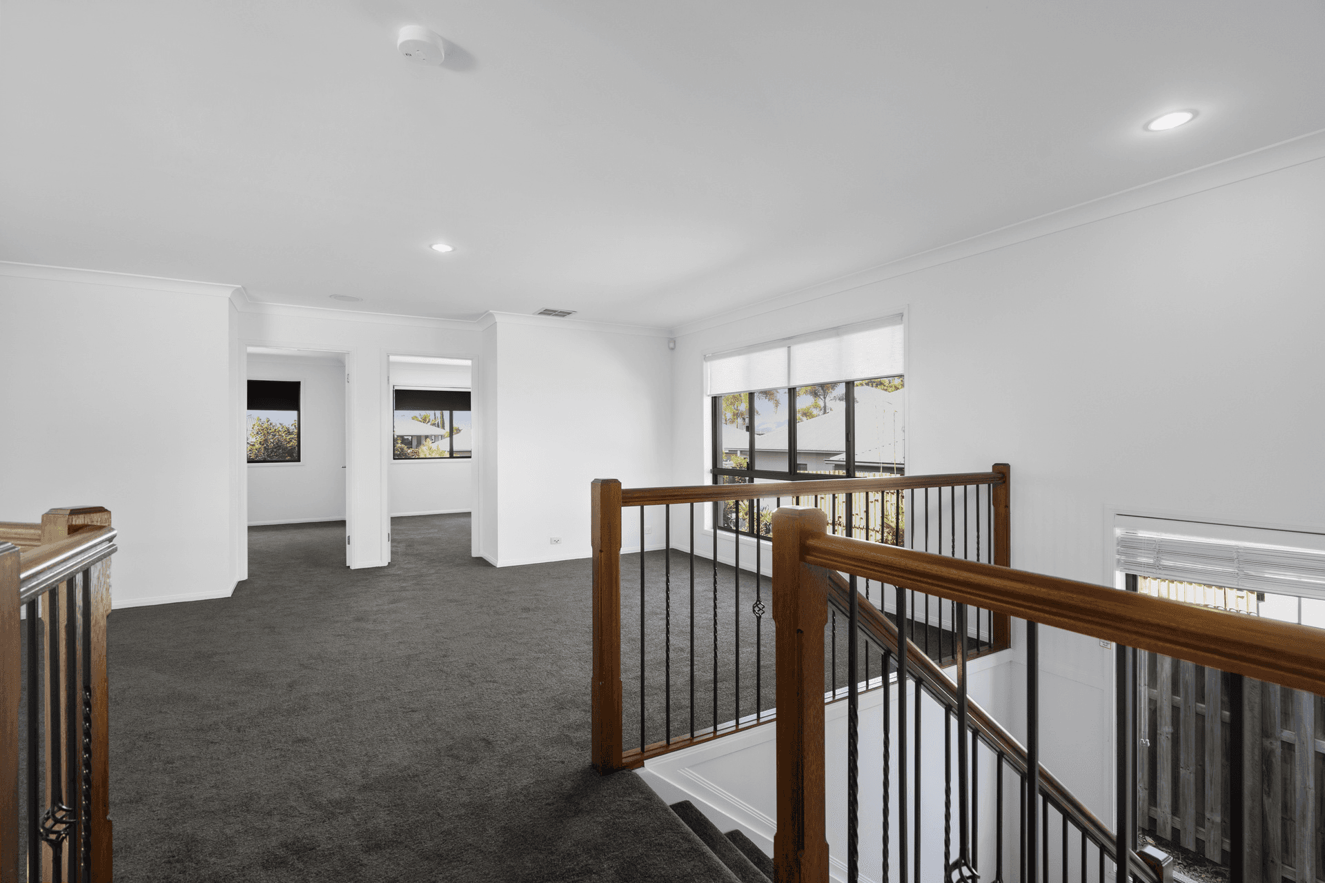 8 Cabriolet Ct, Upper Coomera, QLD 4209