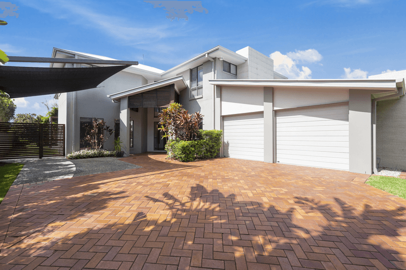 8 Cabriolet Ct, Upper Coomera, QLD 4209