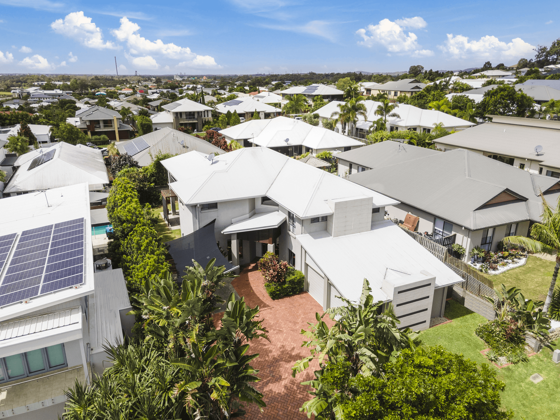 8 Cabriolet Ct, Upper Coomera, QLD 4209