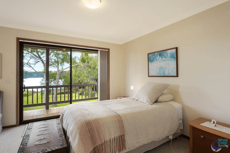 1 Binalong Street, DALMENY, NSW 2546