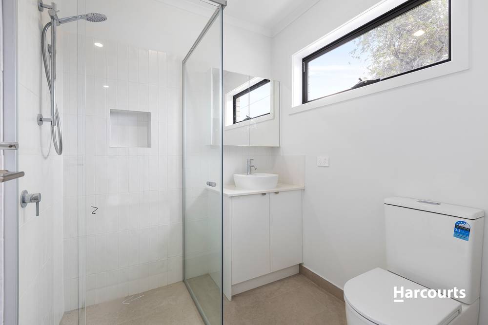 21 Robb Avenue, Hamlyn Heights, VIC 3215