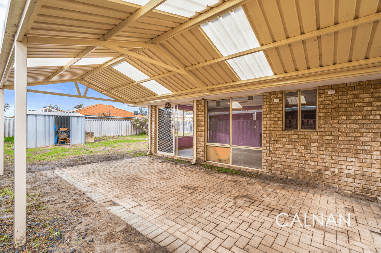 56 Woodhouse Circuit, CANNING VALE, WA 6155