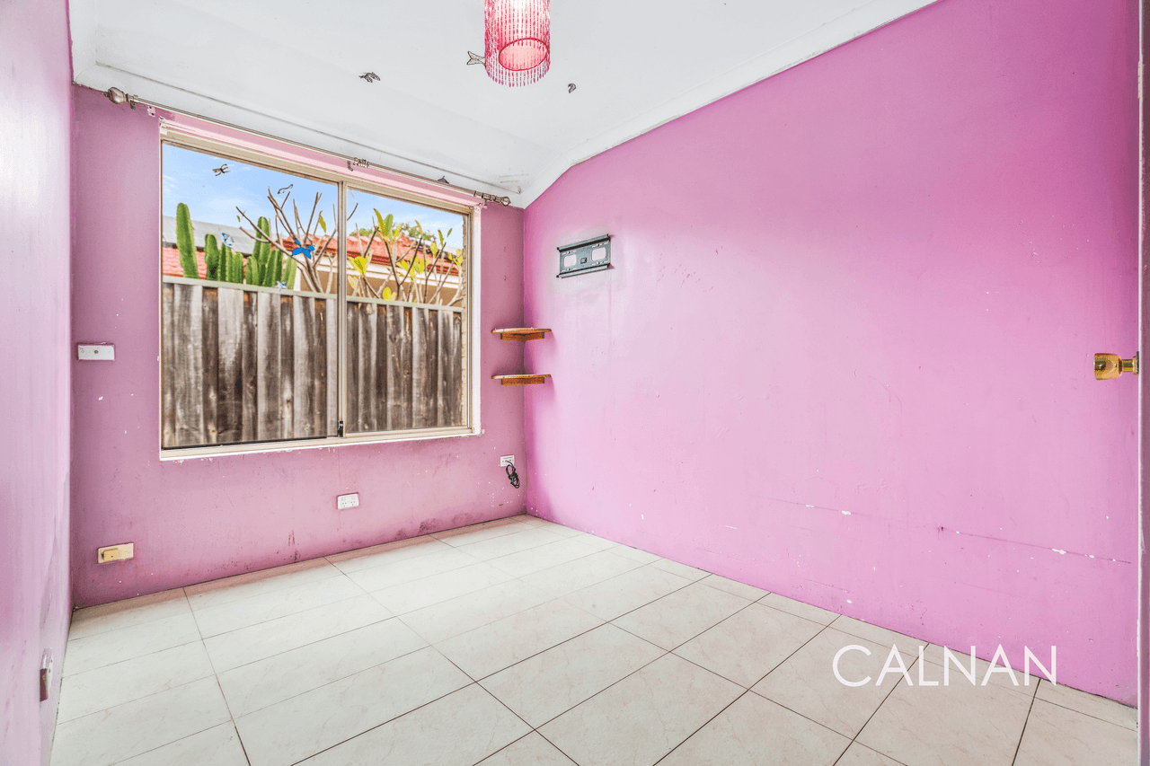 56 Woodhouse Circuit, CANNING VALE, WA 6155