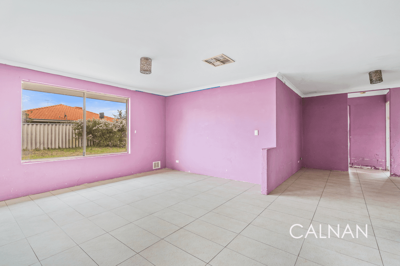 56 Woodhouse Circuit, CANNING VALE, WA 6155