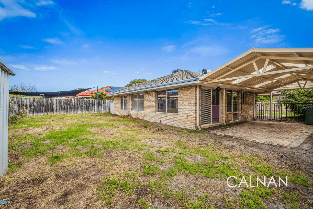 56 Woodhouse Circuit, CANNING VALE, WA 6155