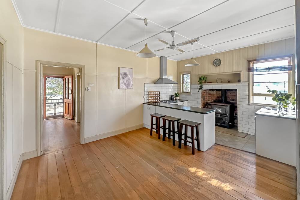 77 Cherry Tree Road, WOODSIDE, VIC 3874
