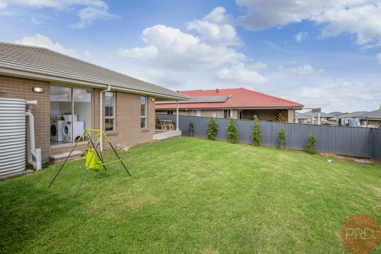 3 Medlar Circuit, GILLIESTON HEIGHTS, NSW 2321