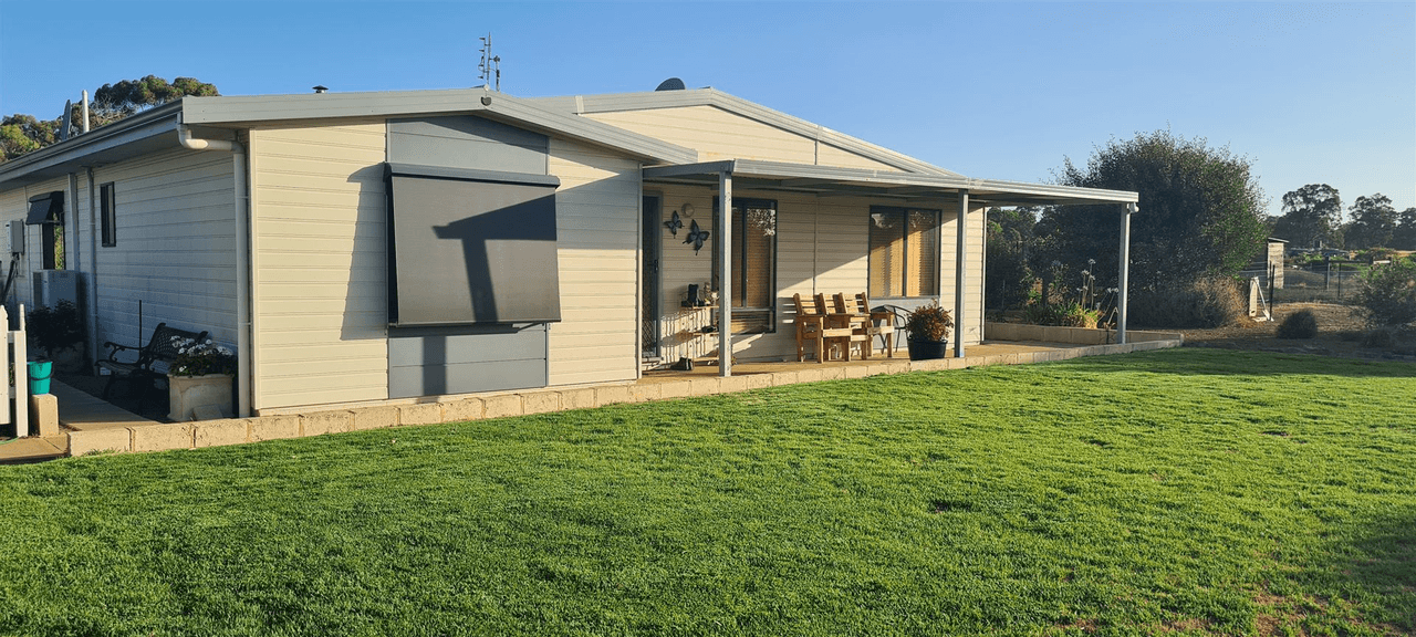 9548 Coalfields Road, Darkan, WA 6392