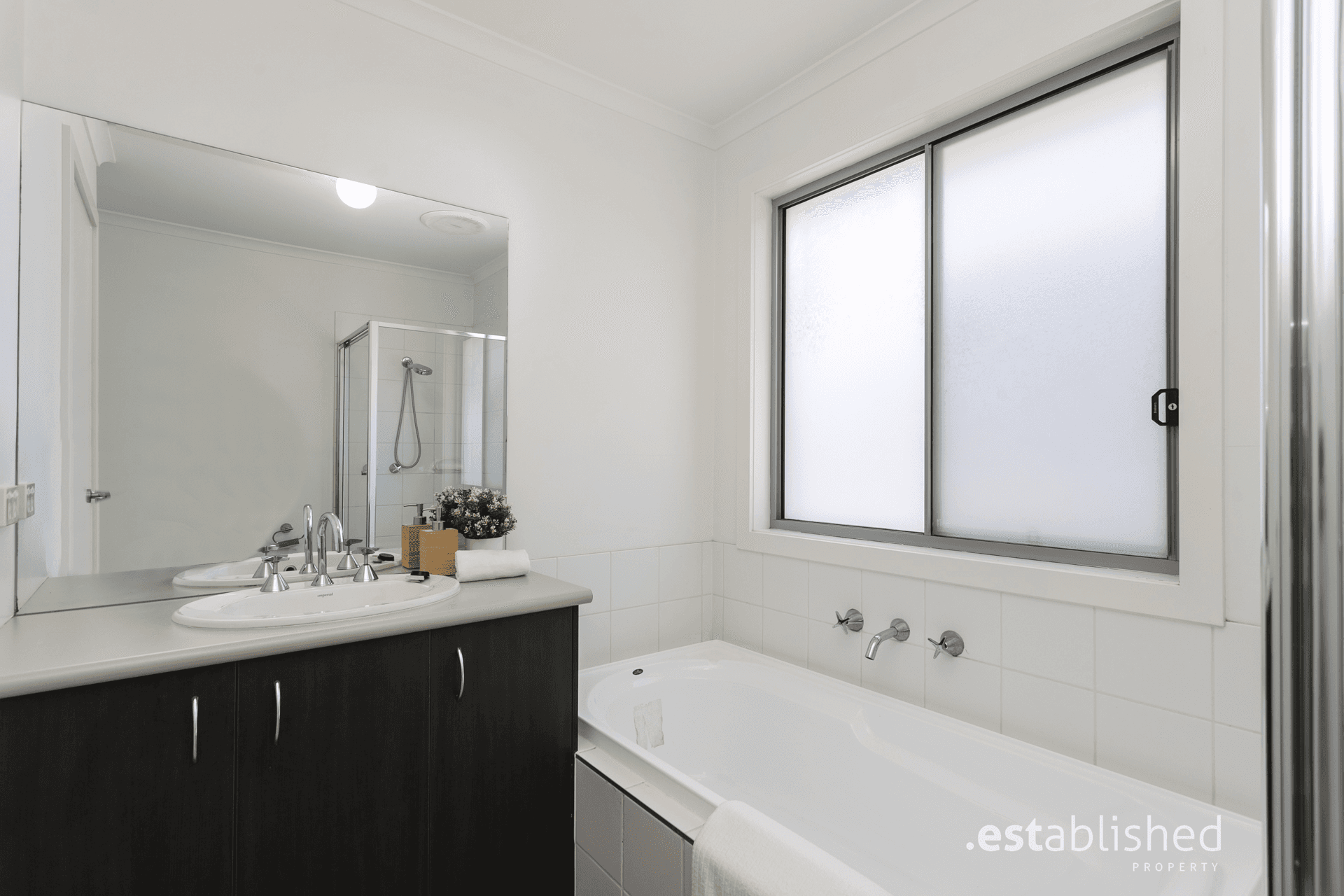 8 Santa Cruz View, POINT COOK, VIC 3030