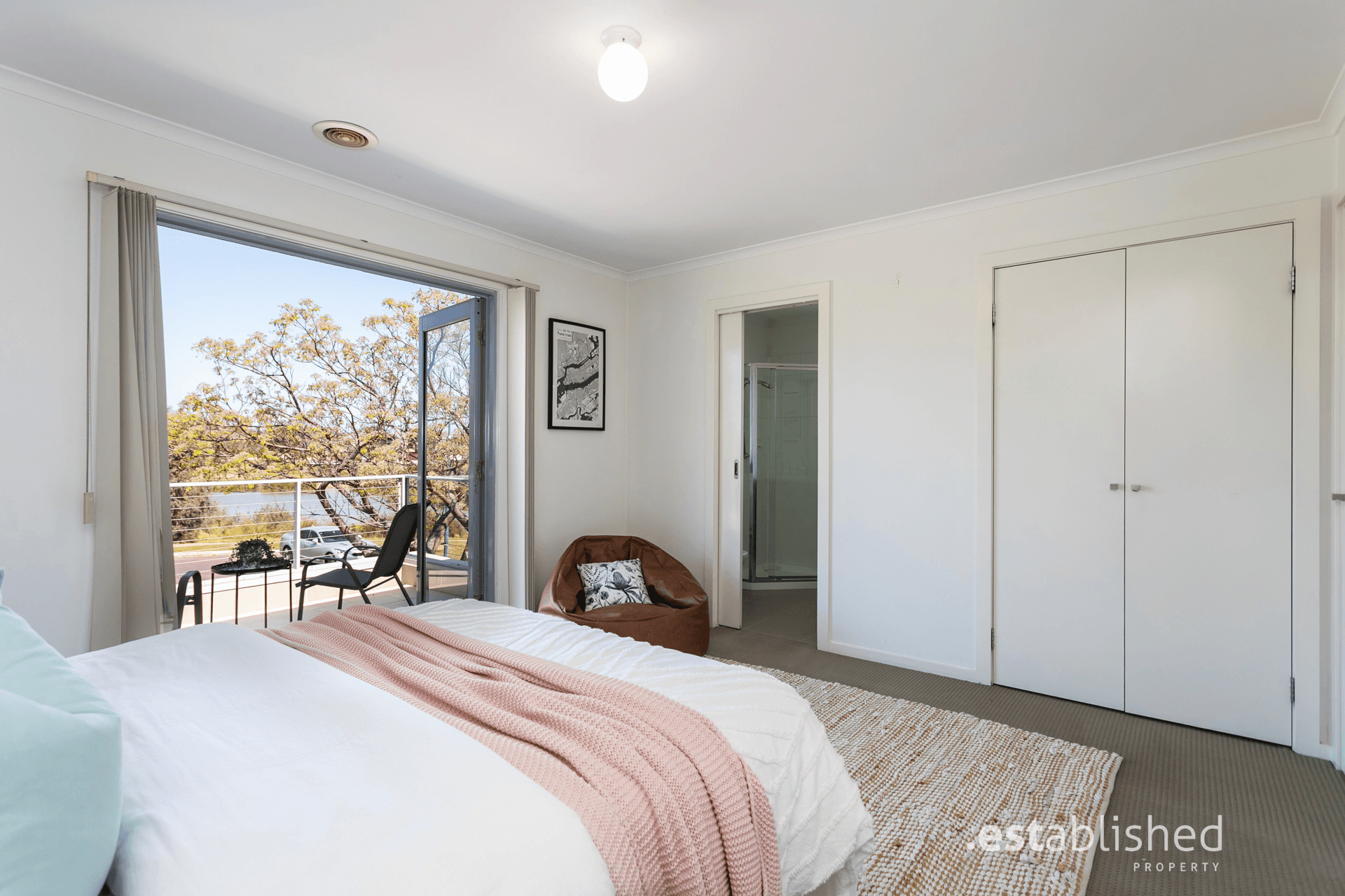 8 Santa Cruz View, POINT COOK, VIC 3030