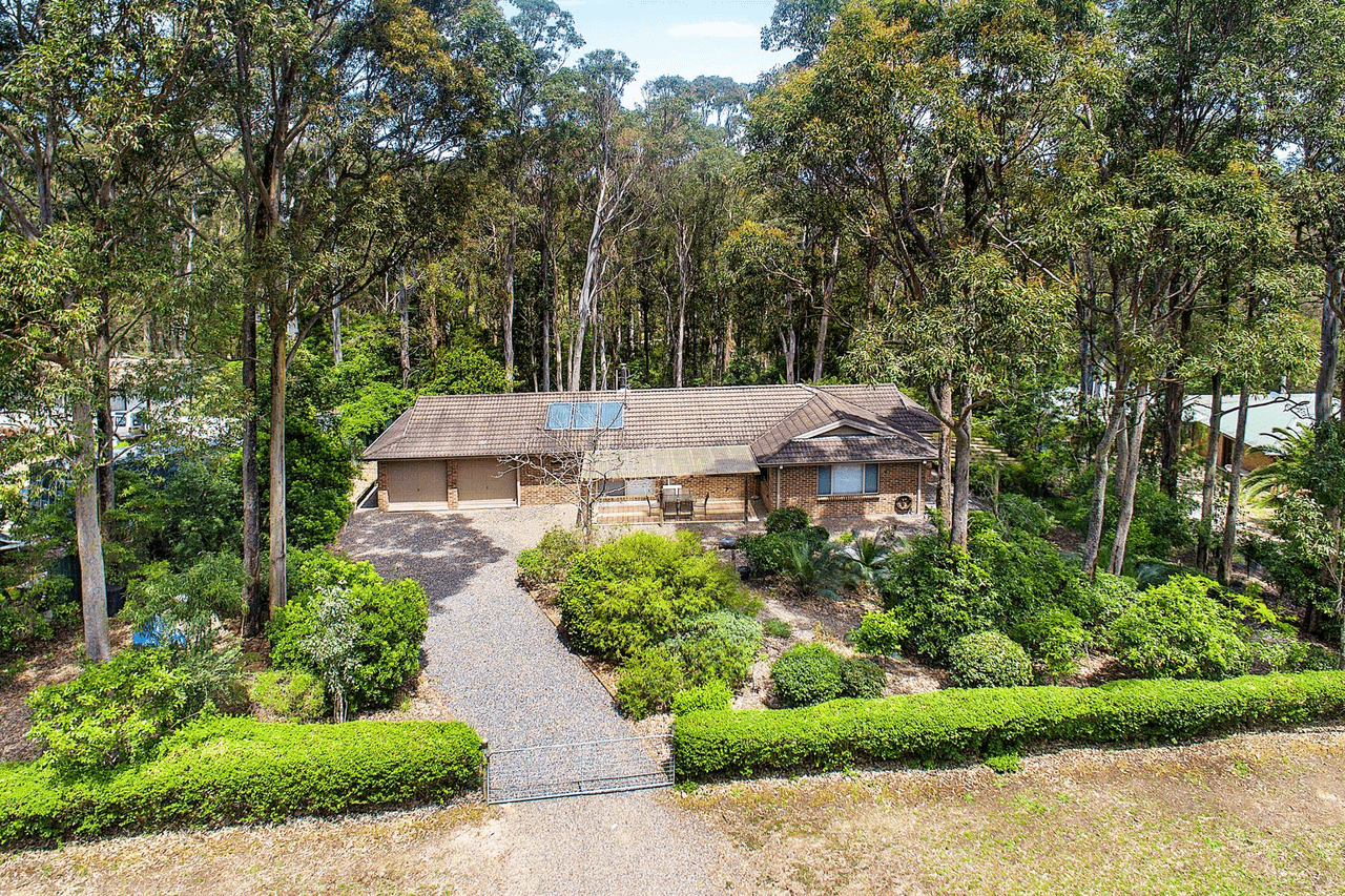 12 Spinnaker Place, MORUYA HEADS, NSW 2537