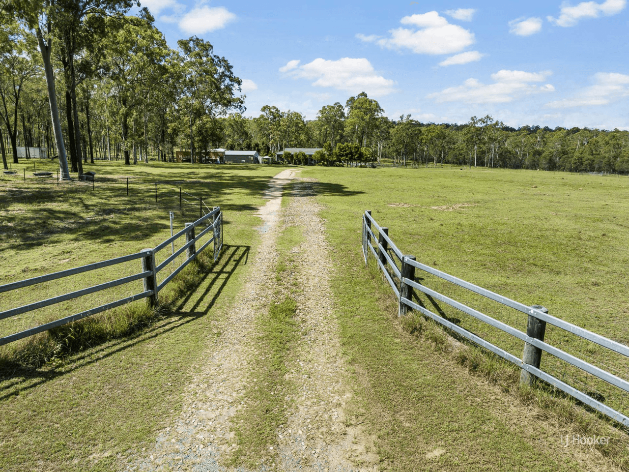 170 Willaura Drive, COOMINYA, QLD 4311