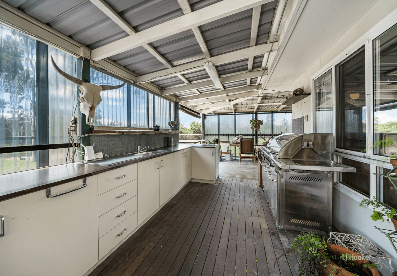 170 Willaura Drive, COOMINYA, QLD 4311