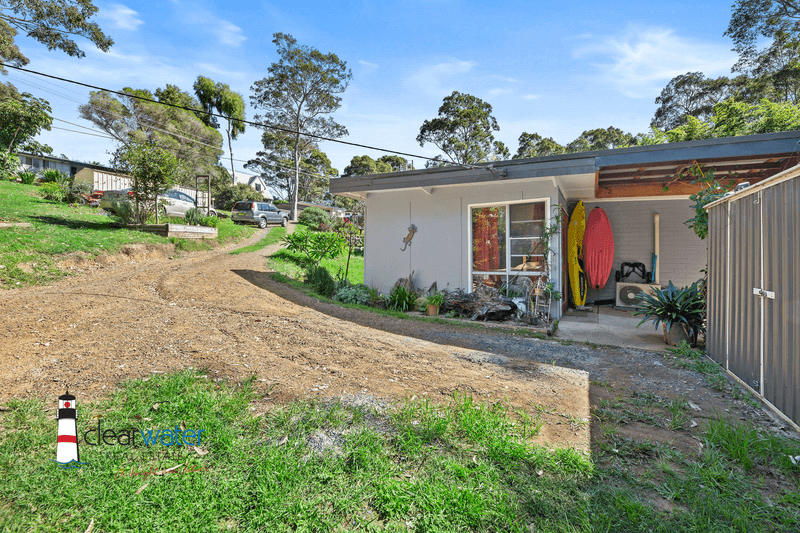 17 Loader Pde, Narooma, NSW 2546