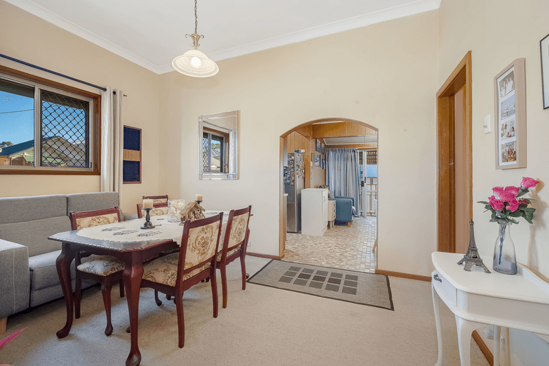 82 Everton Street, Hamilton, NSW 2303