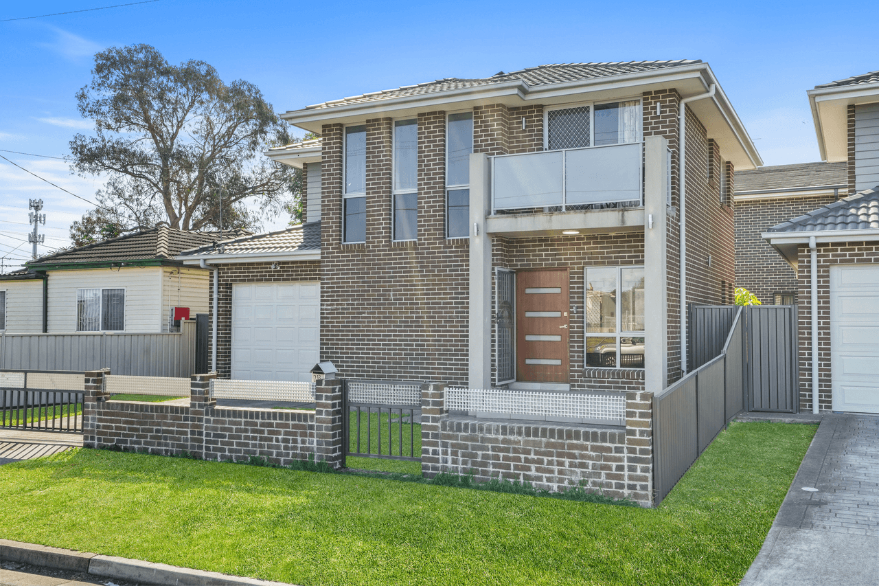 2B Victoria Street, SMITHFIELD, NSW 2164