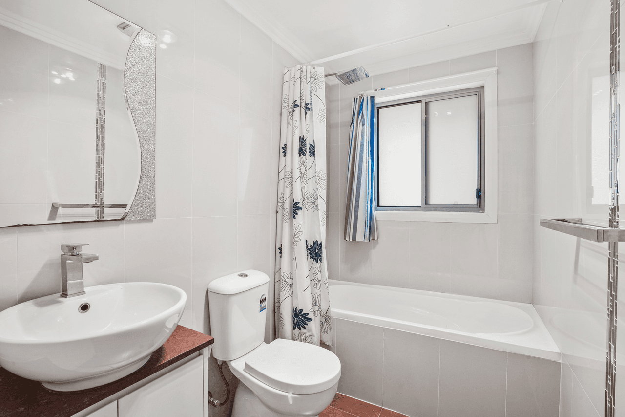 2B Victoria Street, SMITHFIELD, NSW 2164