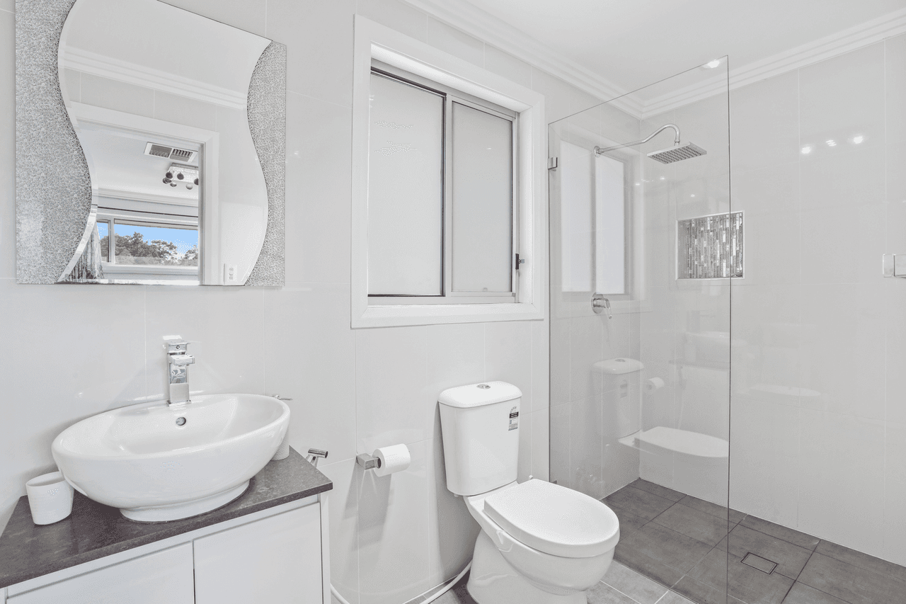 2B Victoria Street, SMITHFIELD, NSW 2164