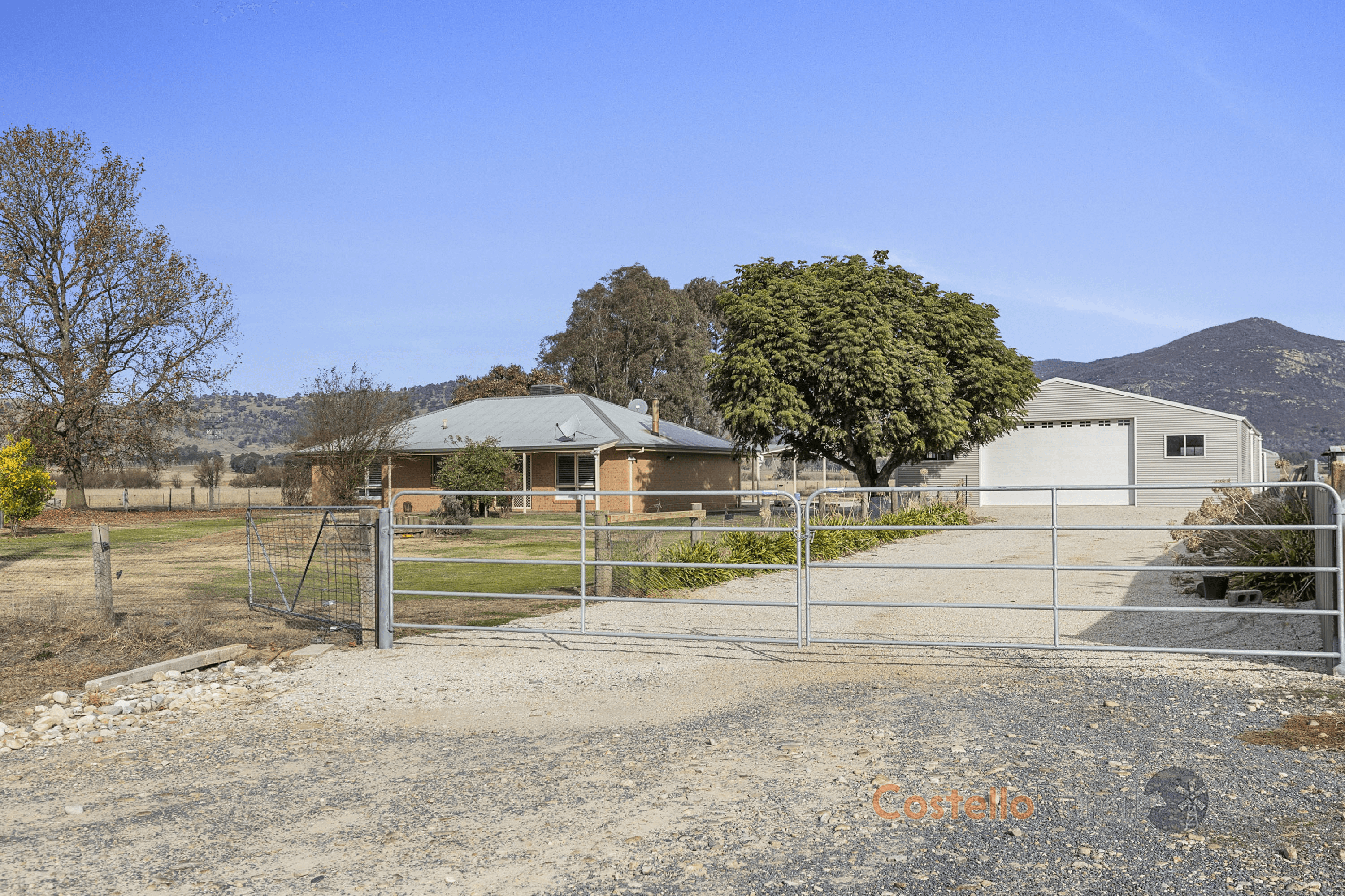 23 Settlement Rd, Tintaldra, VIC 3708