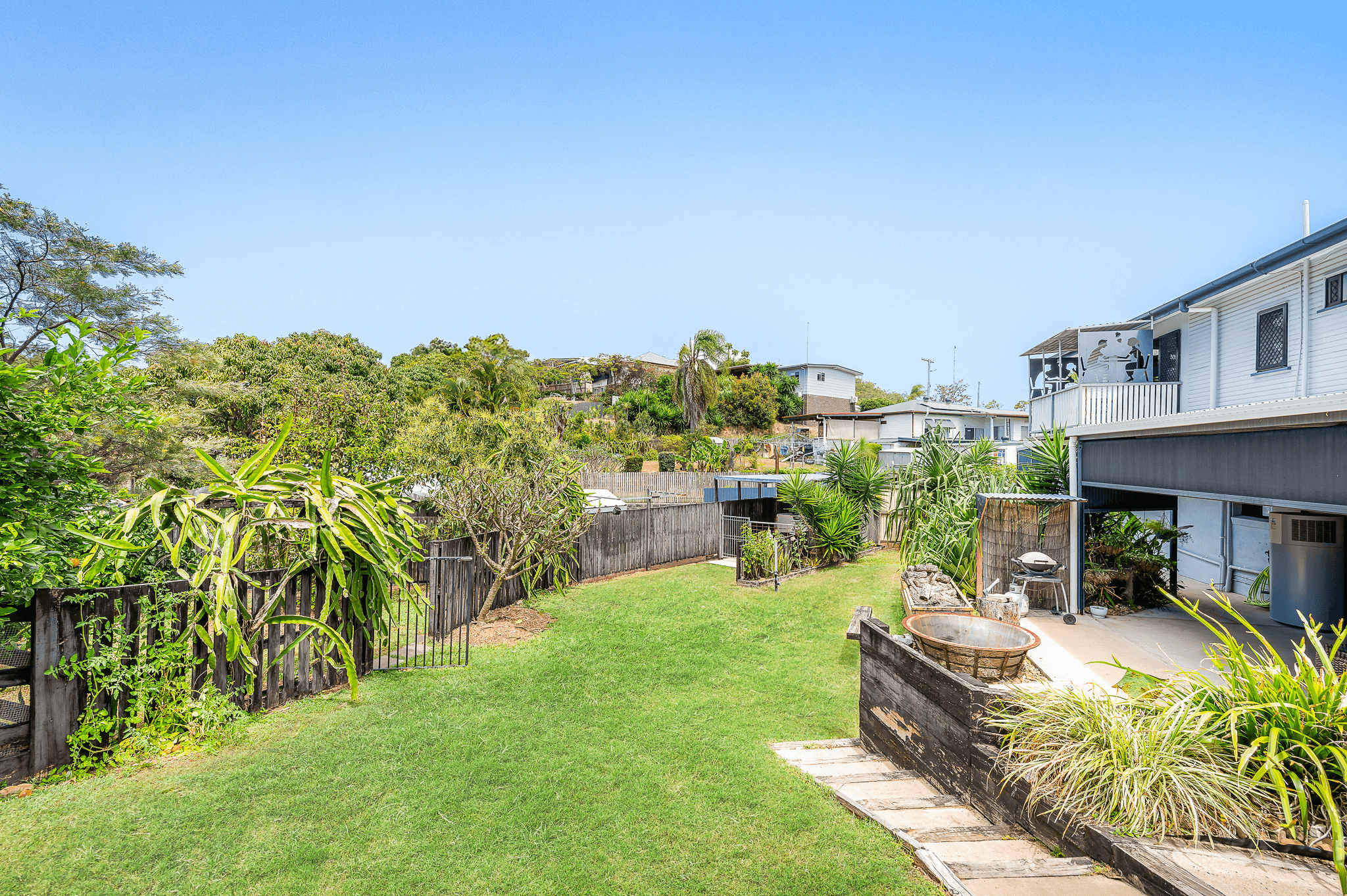 52 Fisher Street, WEST GLADSTONE, QLD 4680