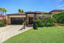 5 Ferndahl Drive, VARSITY LAKES, QLD 4227