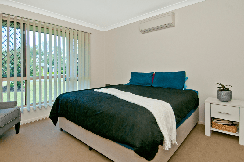 38 Carrigan Way, GLENEAGLE, QLD 4285