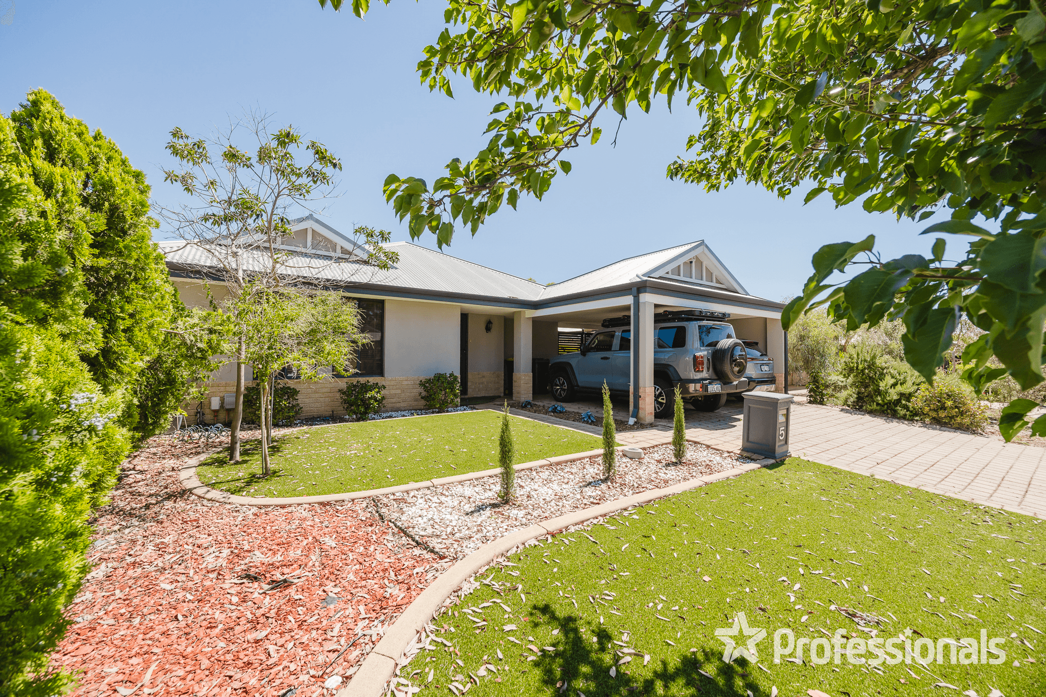 5 Leopold Turn, ELLENBROOK, WA 6069