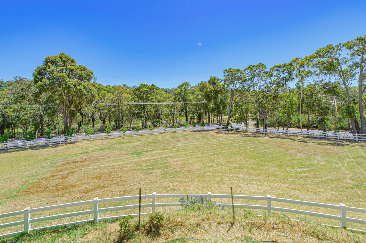 2420 Riley Road, PARKERVILLE, WA 6081