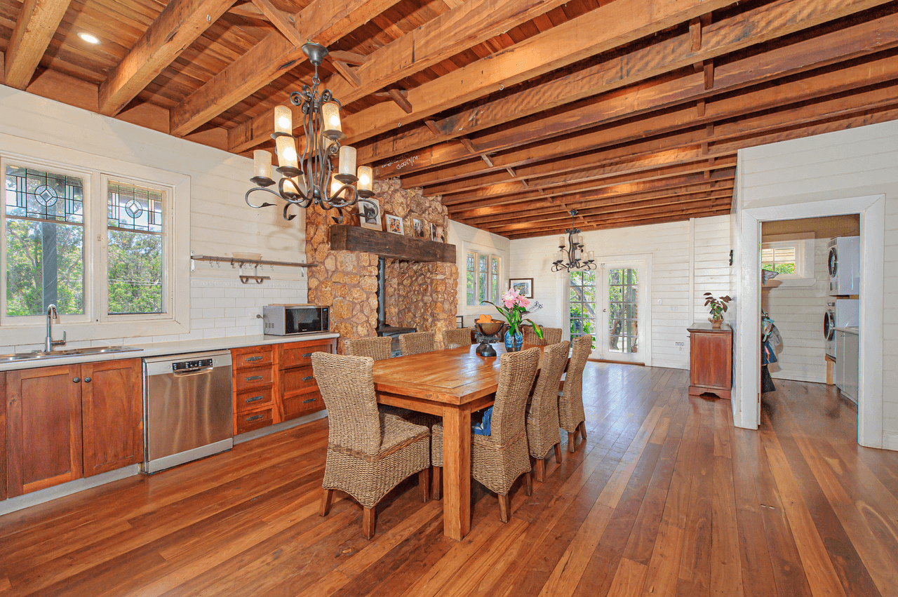 2420 Riley Road, PARKERVILLE, WA 6081