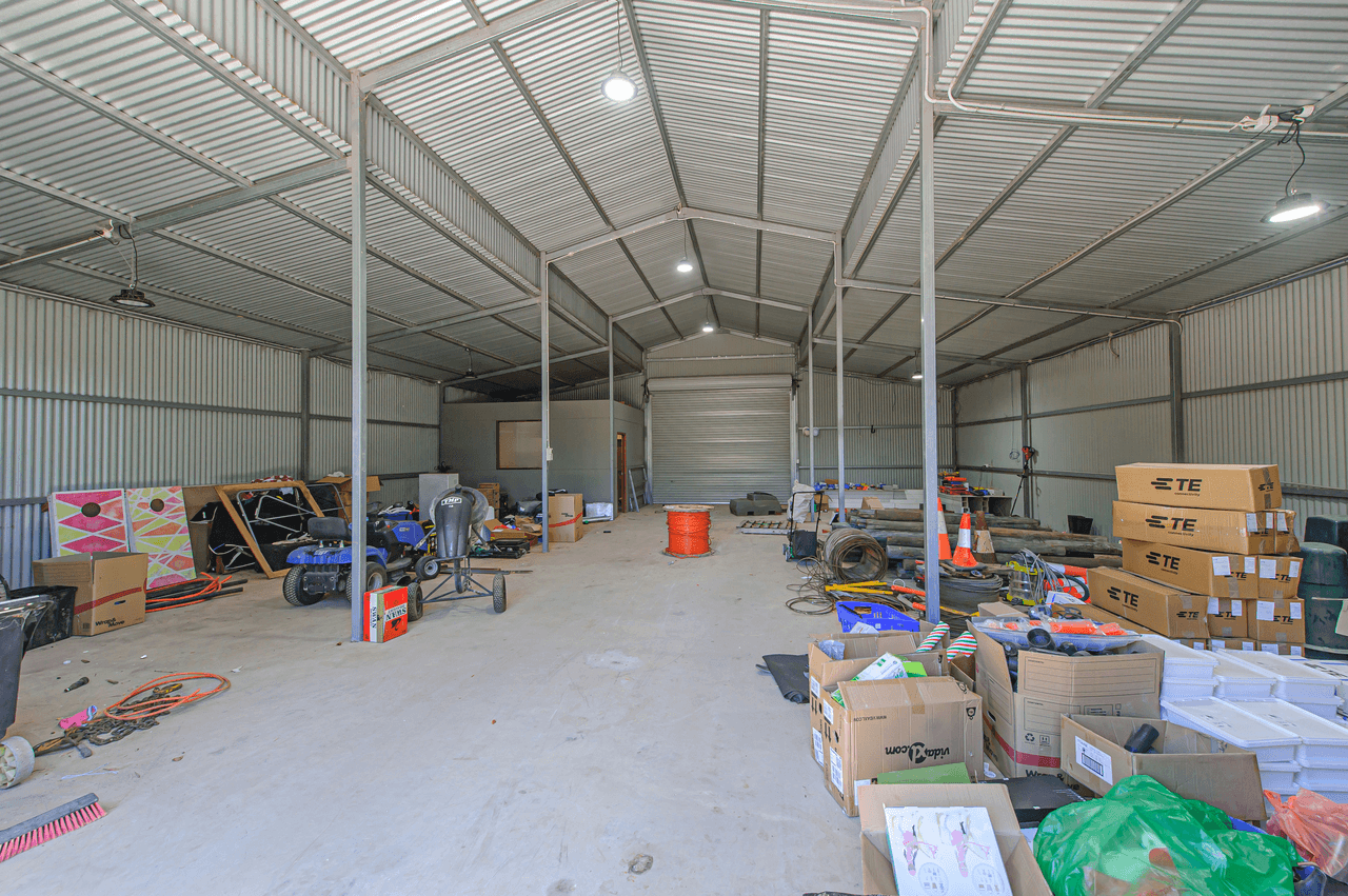 2420 Riley Road, PARKERVILLE, WA 6081