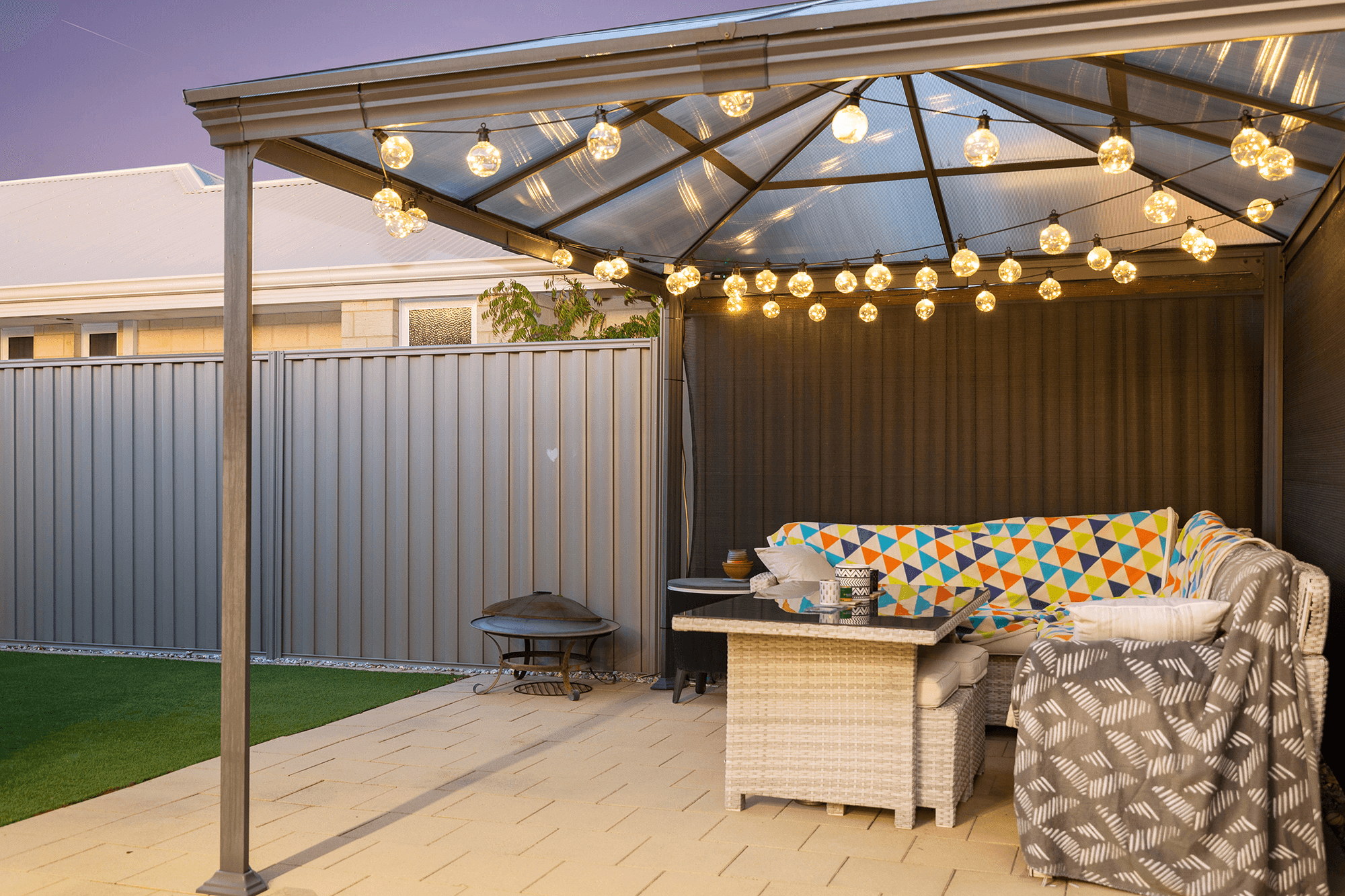 22 Doryanthes Avenue, PIARA WATERS, WA 6112