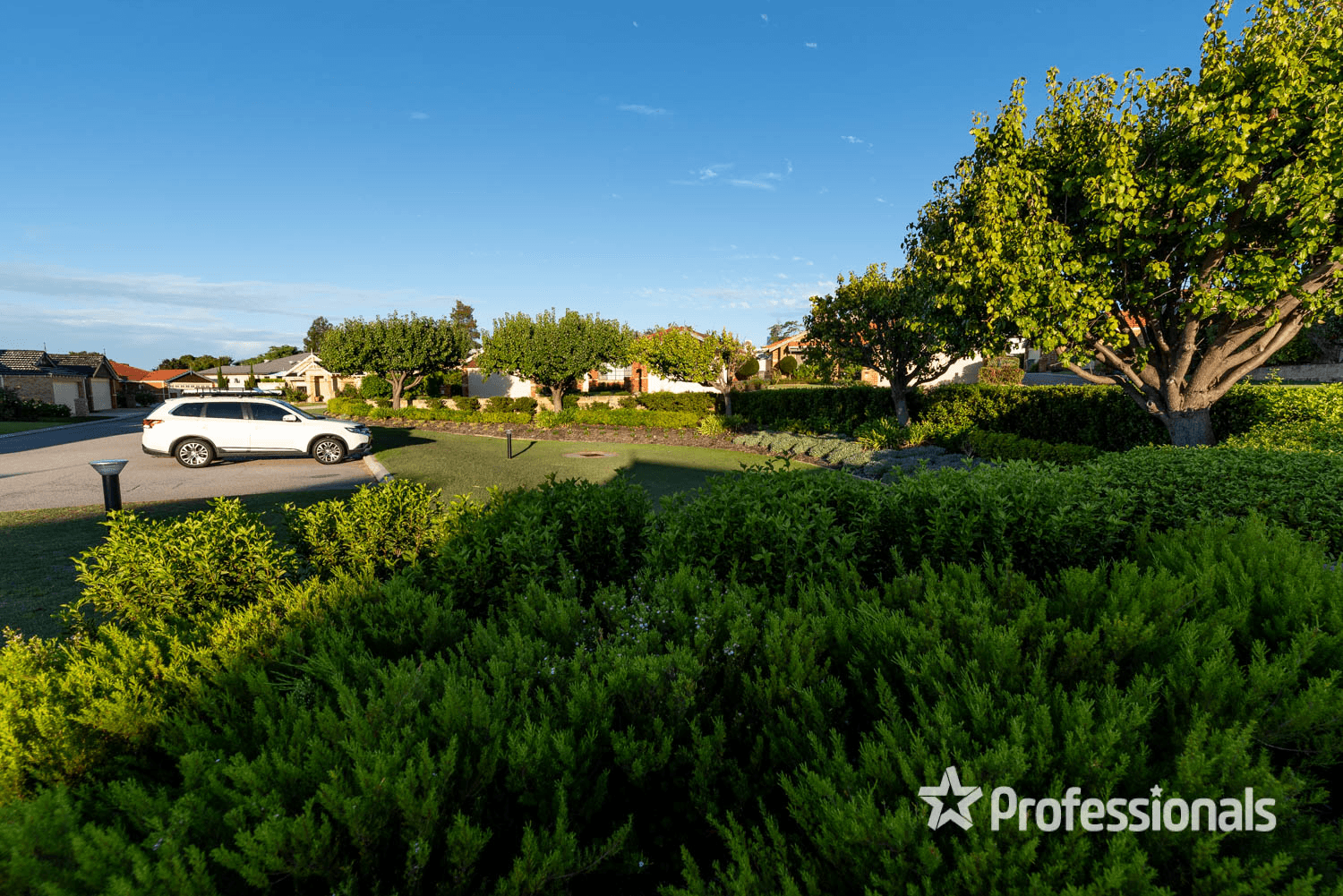 18 Kingsdene Mews, LANDSDALE, WA 6065