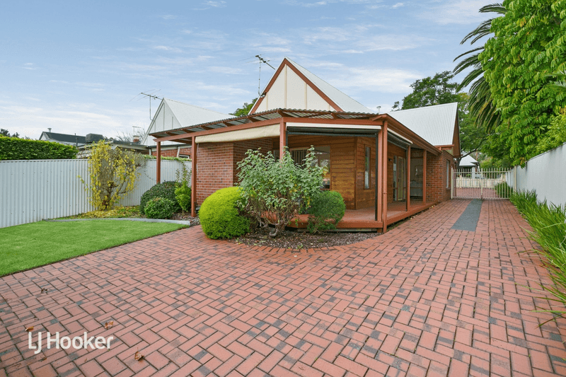 7A Hood Street, Lower Mitcham, SA 5062