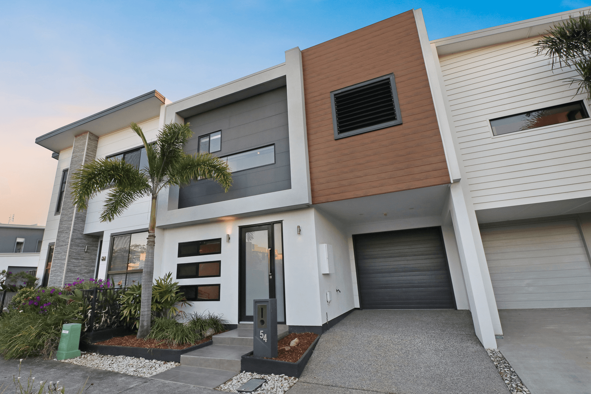 54 Mackenzie Dr, Maroochydore, QLD 4558