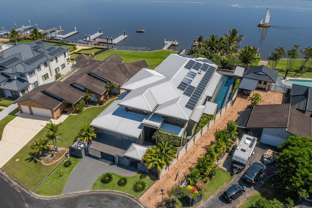 40 Palm Terrace, YAMBA, NSW 2464