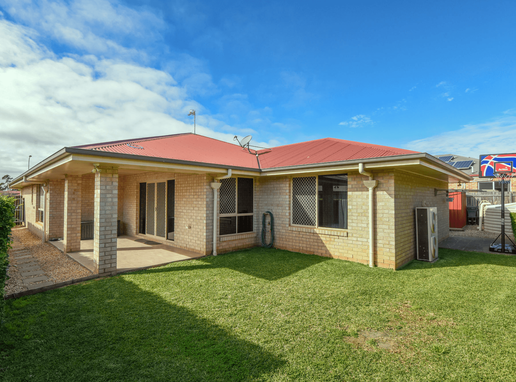 20 High Court Drive, WILSONTON HEIGHTS, QLD 4350