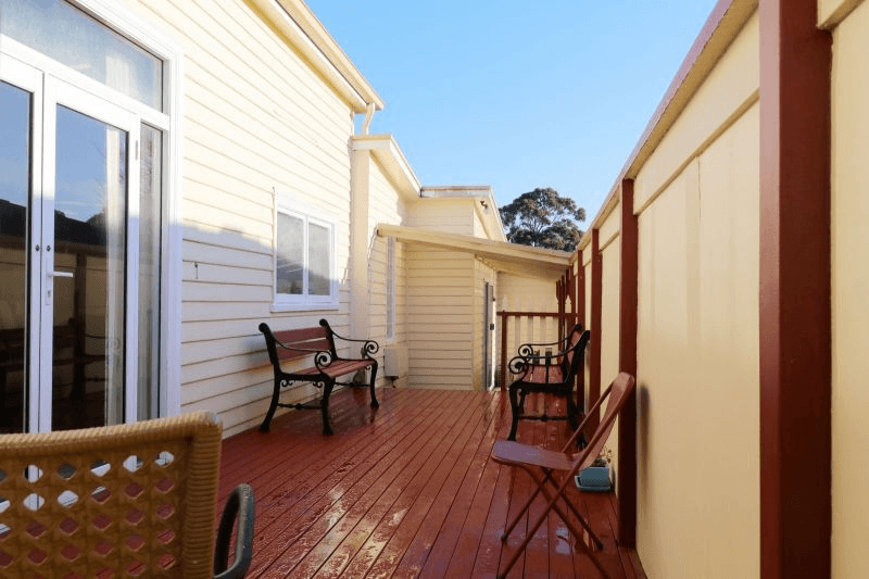 21 Gibbons Street, WYNYARD, TAS 7325