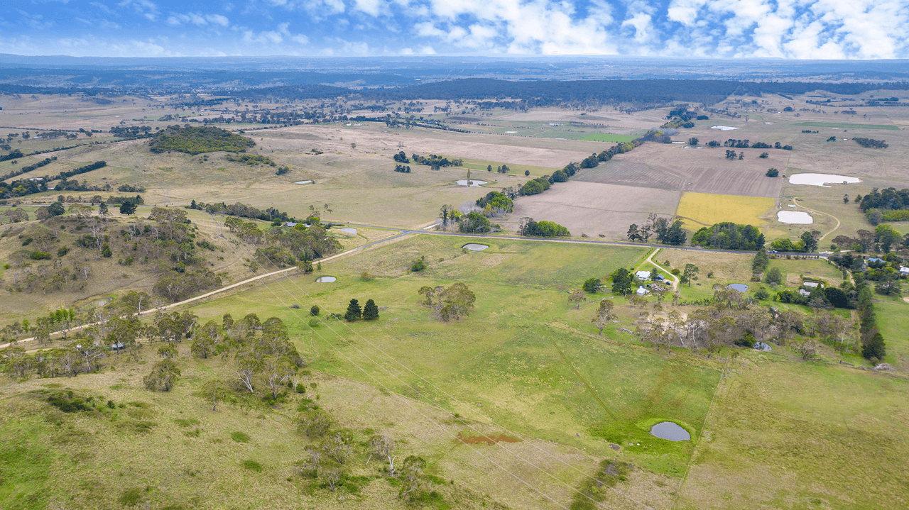 624 Dangarsleigh Road, ARMIDALE, NSW 2350