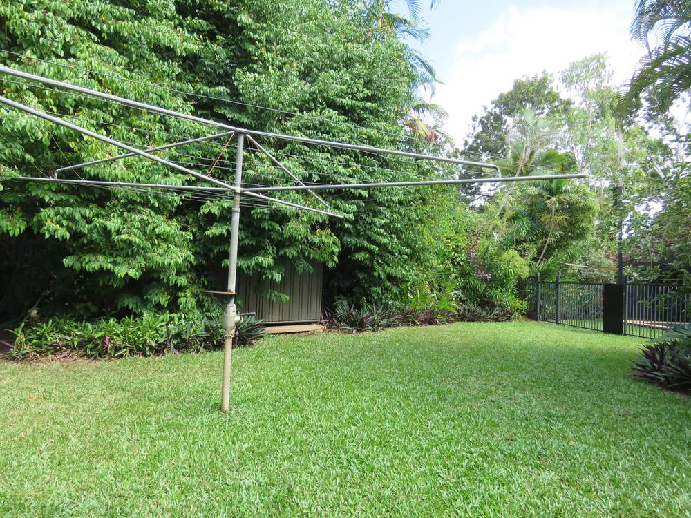 18 Hibiscus Ave, Trunding, QLD 4874