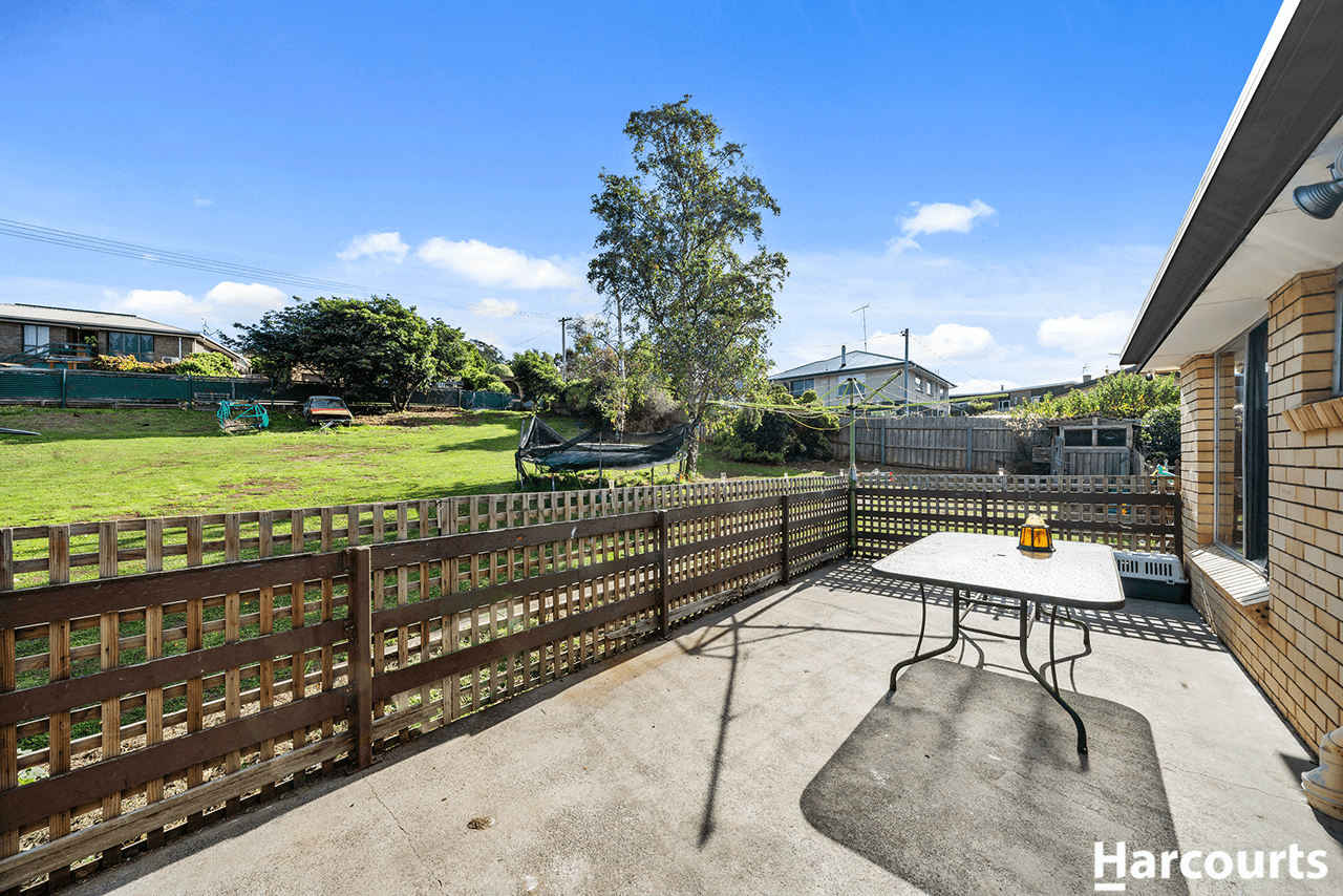 11 Vicary Place, ROKEBY, TAS 7019