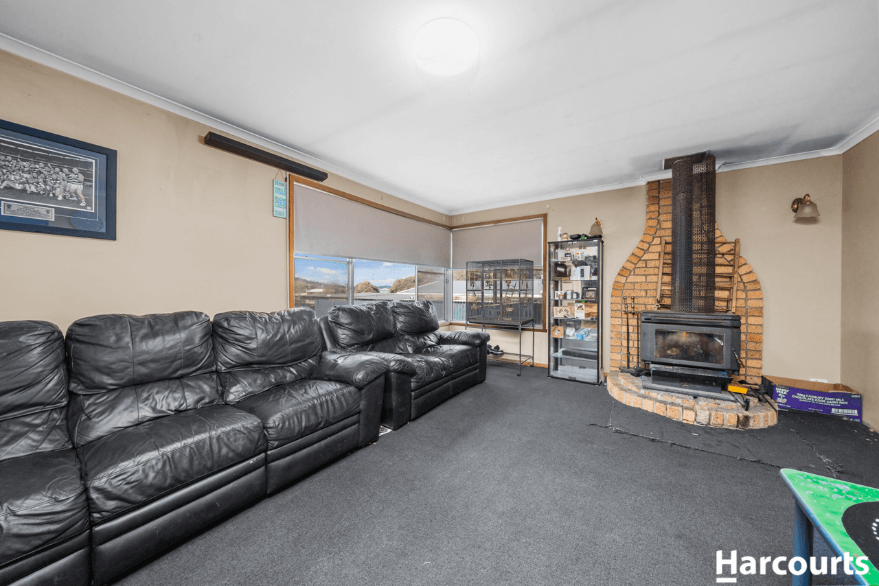 11 Vicary Place, ROKEBY, TAS 7019